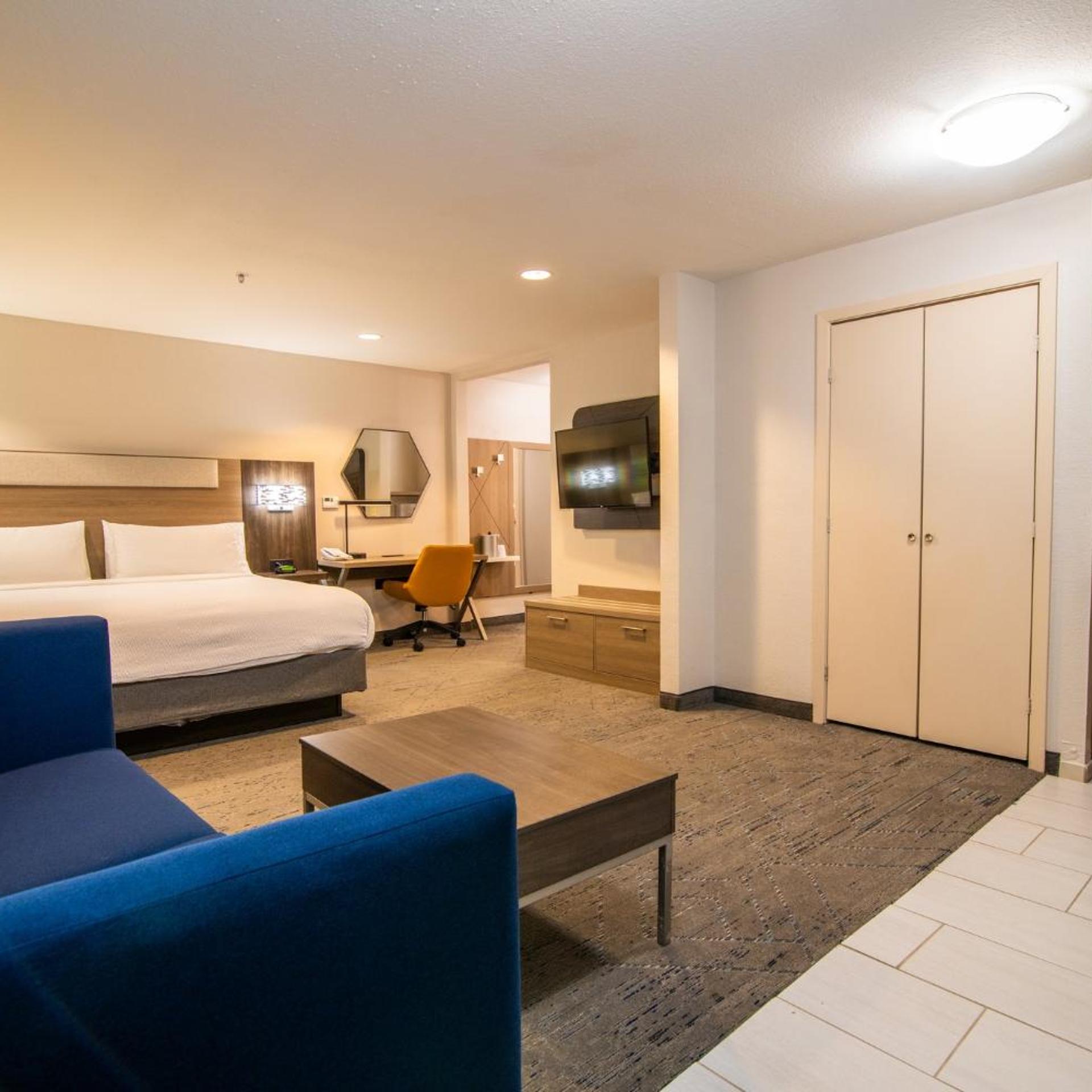 holiday inn express and suites college station by ihg