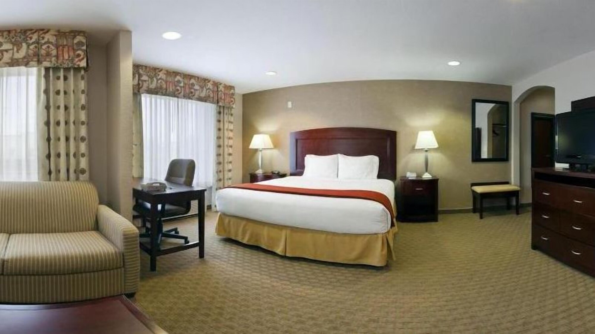 holiday inn express and suites college station by ihg