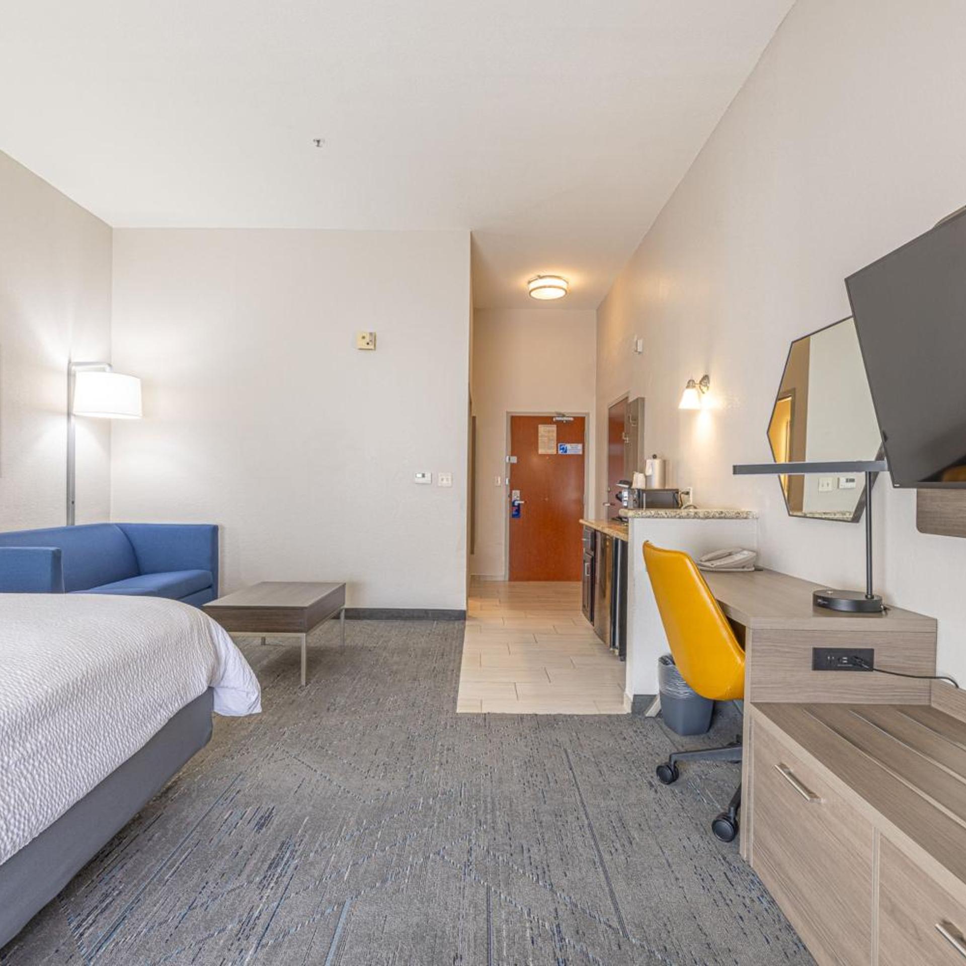 holiday inn express and suites college station by ihg