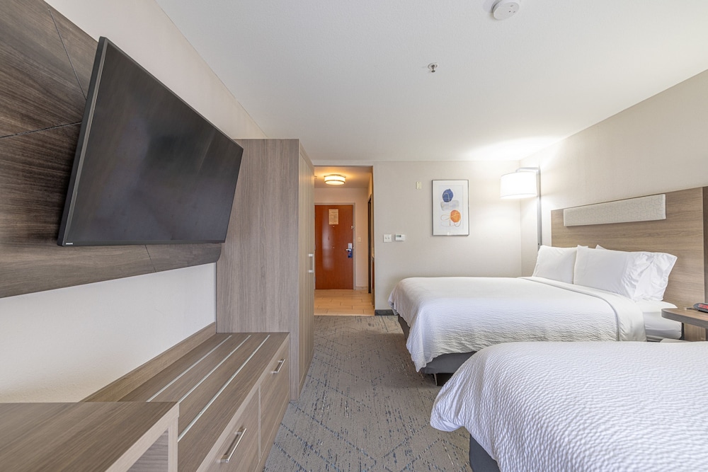 holiday inn express and suites college station by ihg
