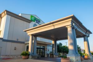 holiday inn express and suites college station by ihg