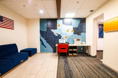 holiday inn express and suites college station by ihg