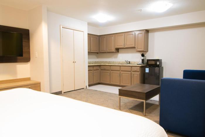 holiday inn express and suites college station by ihg