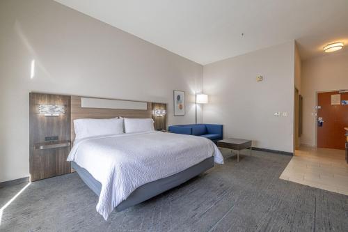 holiday inn express and suites college station by ihg