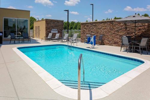 fairfield inn and suites by marriott memphis collierville
