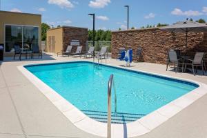 fairfield inn and suites by marriott memphis collierville