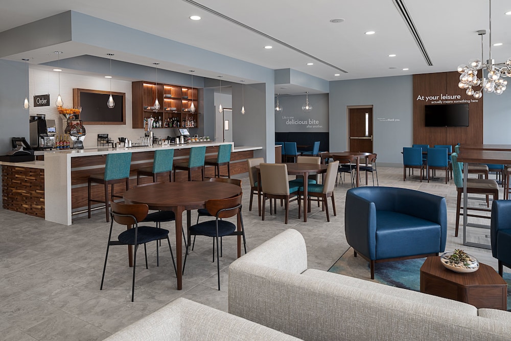 even hotel alpharetta avalon area an ihg hotel