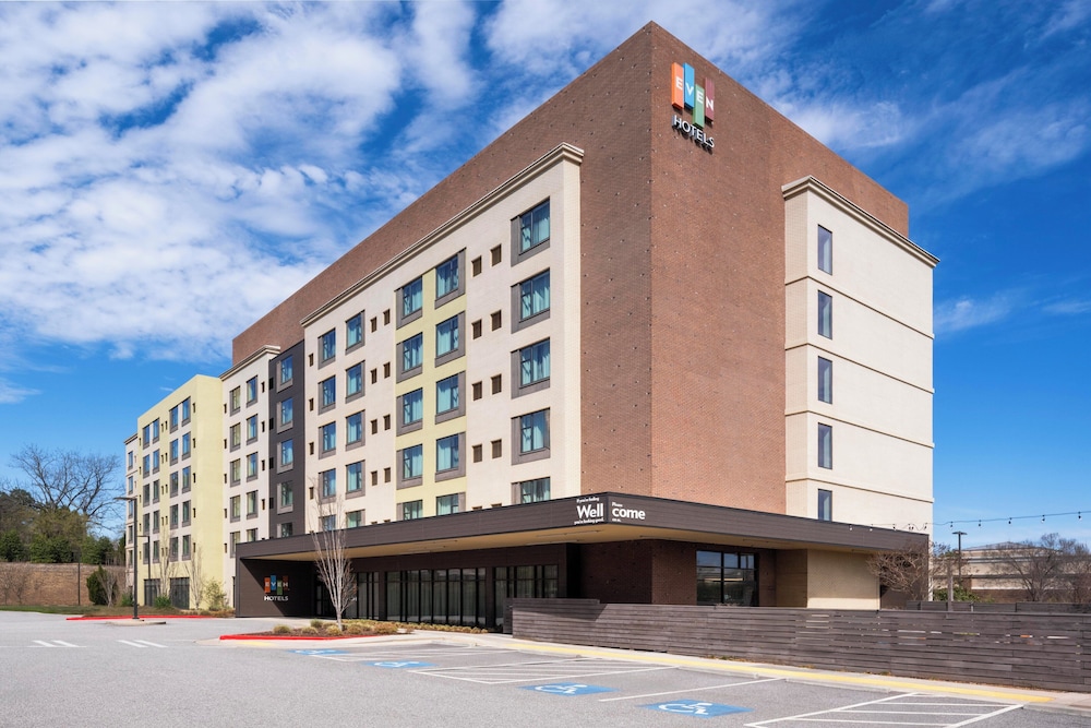 even hotel alpharetta avalon area an ihg hotel