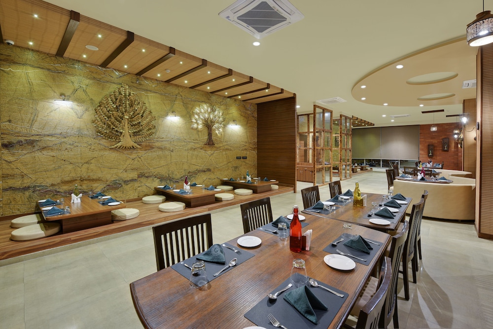 the maruti nandan grand