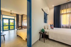 chez mimosa hoi an blue villa