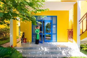 chez mimosa hoi an blue villa
