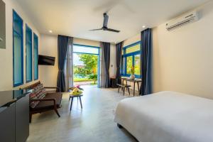 chez mimosa hoi an blue villa