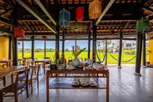 chez mimosa hoi an blue villa