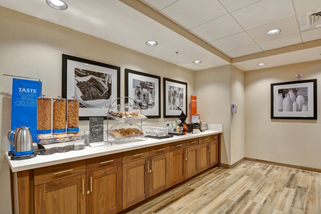 hampton inn and suites tucson marana