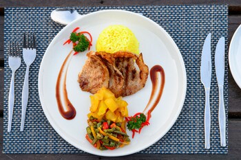 ndhula luxury tented lodge