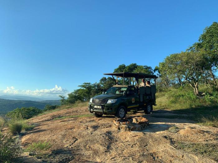 ndhula luxury tented lodge