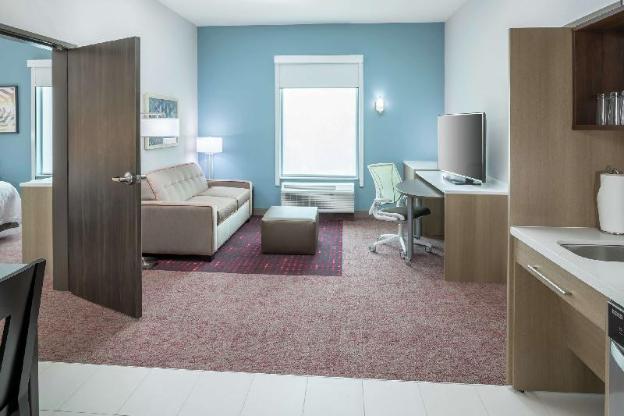 home2 suites by hilton orlando airport