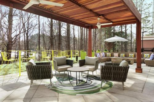 hampton inn and suites johns creek