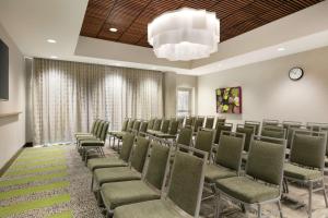 hampton inn and suites johns creek