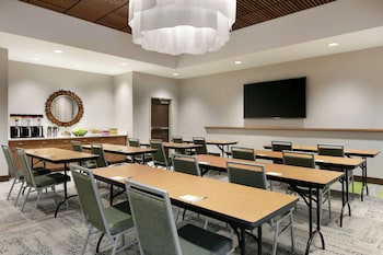 hampton inn and suites johns creek