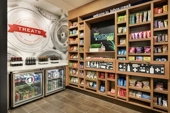 hampton inn and suites johns creek