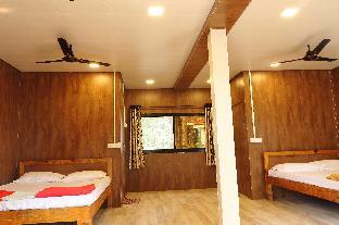 iora cottages