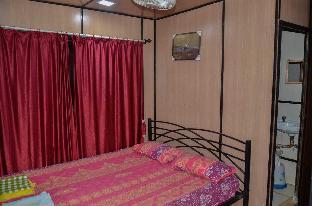 iora cottages