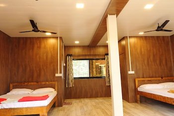 iora cottages