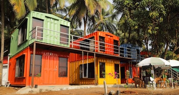 iora cottages