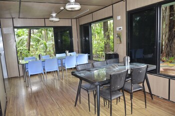 iora cottages