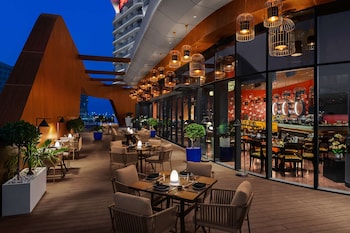 hampton by hilton marjan island