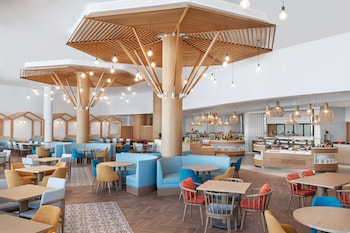 hampton by hilton marjan island