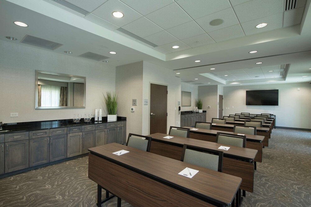Hampton Inn & Suites Snellville Atlanta Ne,Gwinnett County>>Atlanta,3 star