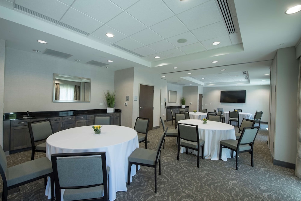 hampton inn and suites snellville atlanta ne