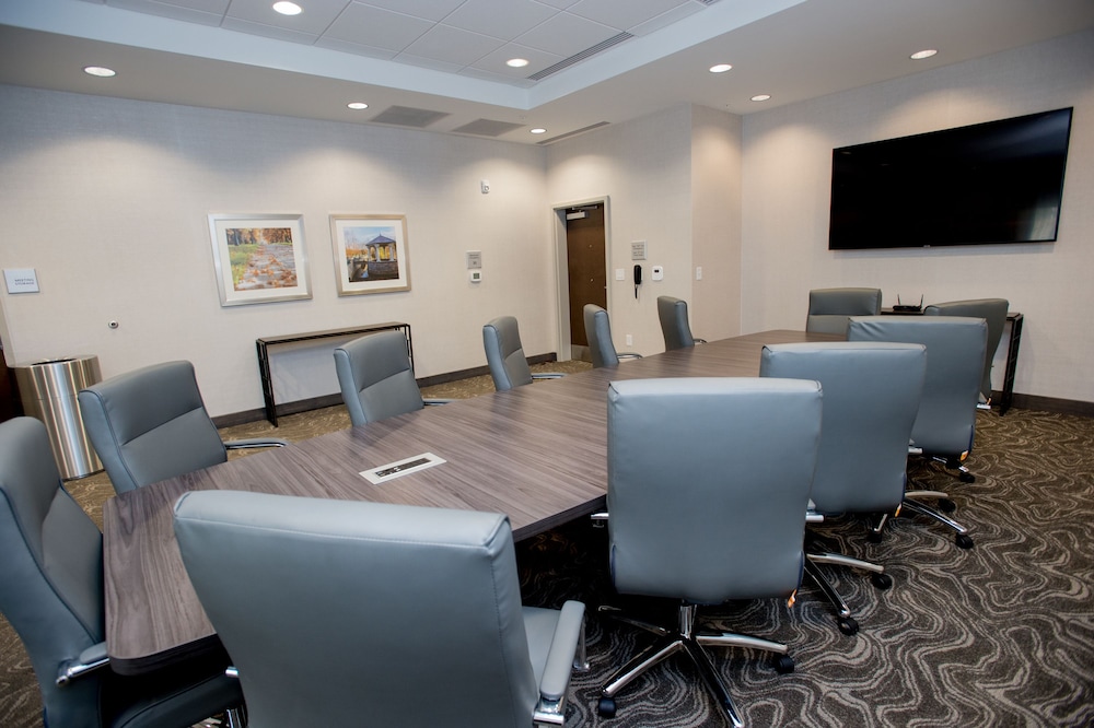 hampton inn and suites snellville atlanta ne