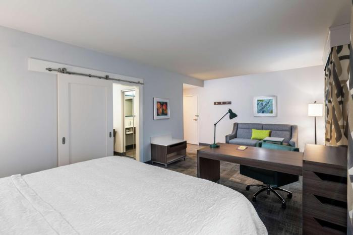 hampton inn and suites snellville atlanta ne
