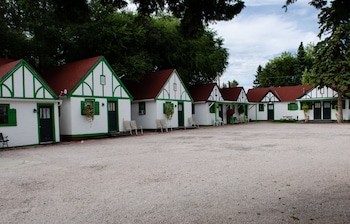 chalet motel