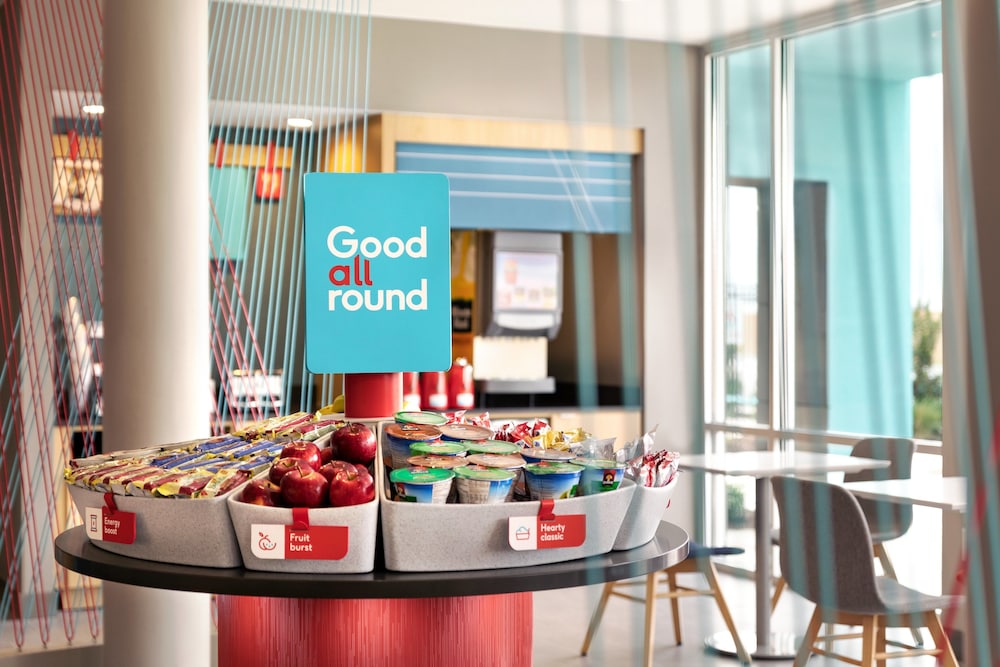 avid hotel oklahoma city airport an ihg hotel