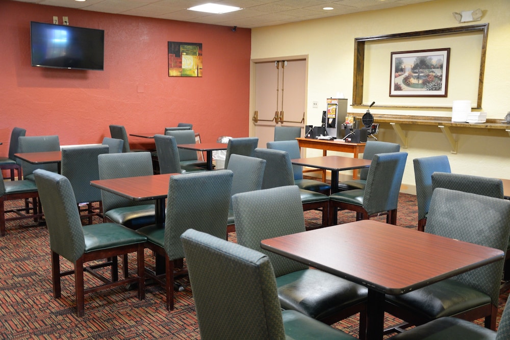 columbus grand hotel and banquet center