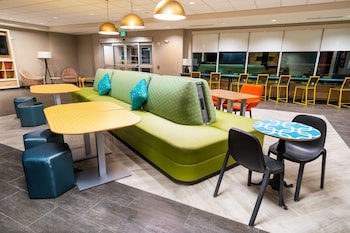 home2 suites by hilton san antonio at the rim