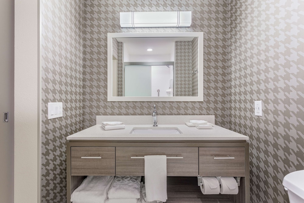 home2 suites by hilton indianapolis northwest