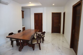 ly residence suite and apartment