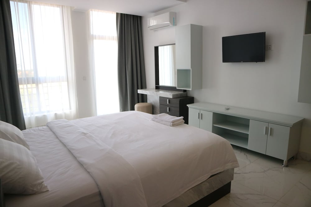 ly residence suite and apartment
