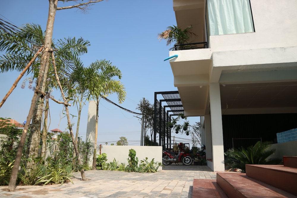 ly residence suite and apartment