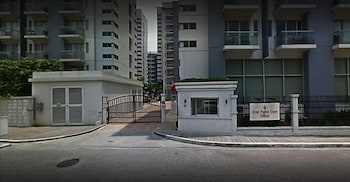 one palm tree villas by smtl properties