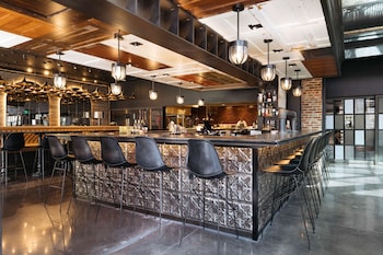 hilton garden inn denver union station co