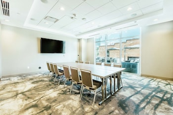 hilton garden inn denver union station co
