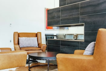 hilton garden inn denver union station co