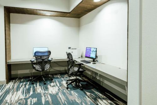 hilton garden inn denver union station co