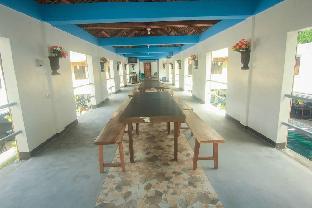 247 Balikbayan Fun Resort,On The Beach,2.5 star